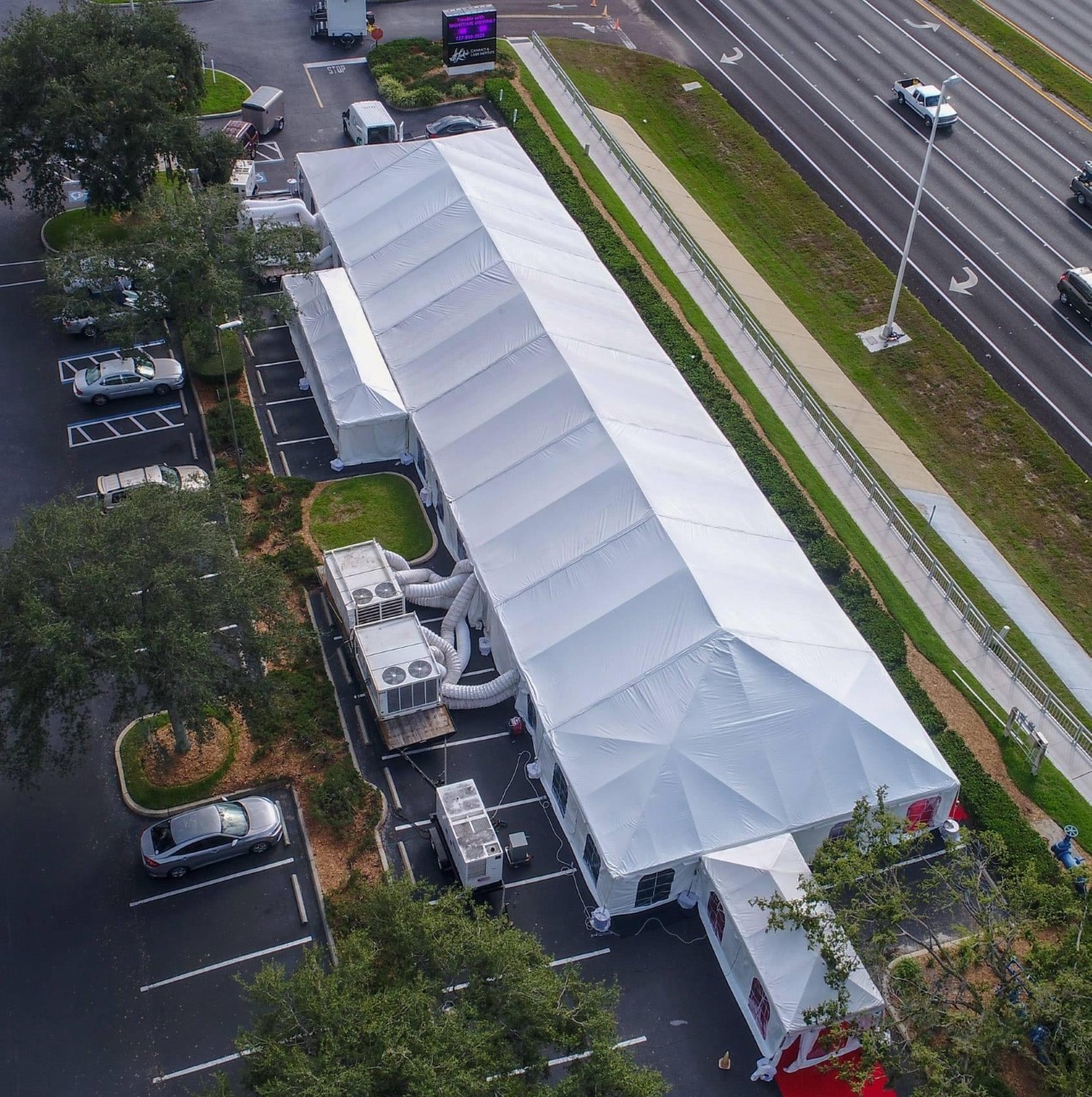 Commercial  A/C for  tent